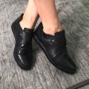 Luxury Rebel shoes. Genuine Leather.